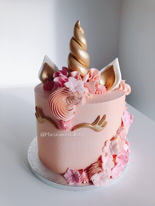 mariasweetcakery Unicorn 2