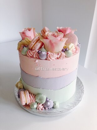 mariasweetcakery Triple colour