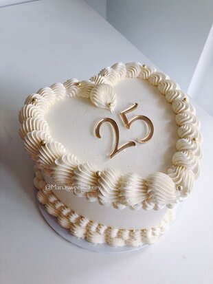 mariasweetcakery Love supreme